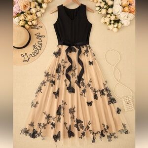 Ellie Mesh Butterfly Embroidered Dress NEW 🏷️